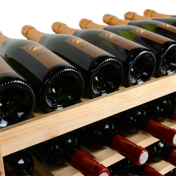 Eliza Display - 64 flasker - Fyrretr