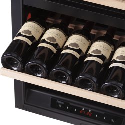 DEMO - Pevino Push Open 42 flasker - 2 zoner - Hvid glasfront - Integrerbart 