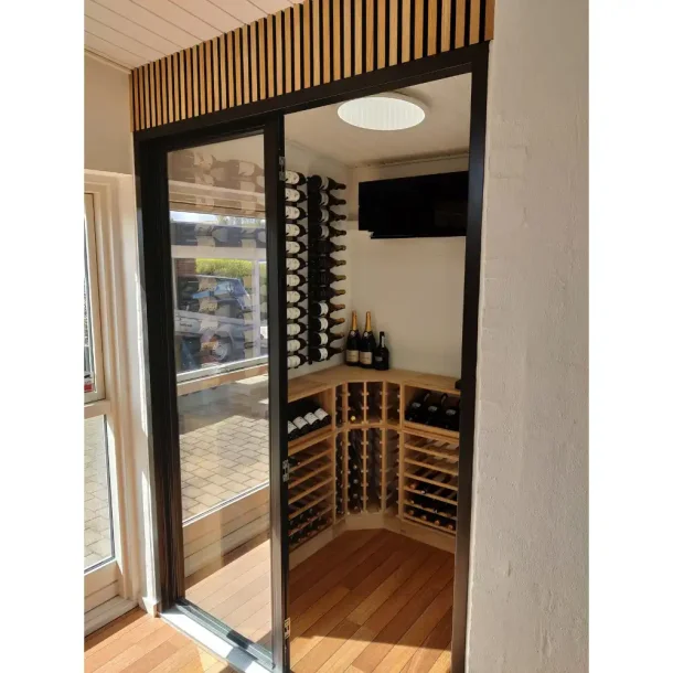 Caverack - Halv hjrne - 12 flasker - Fyrretr