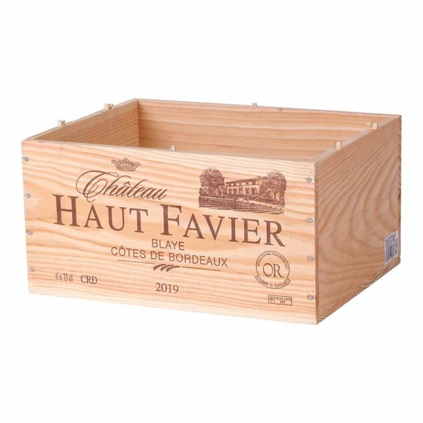 Assorted wooden wine boxes with vineyard logo (1 pcs.)