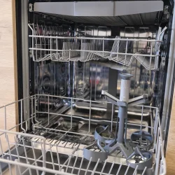 Vinglasholder til opvaskemaskine