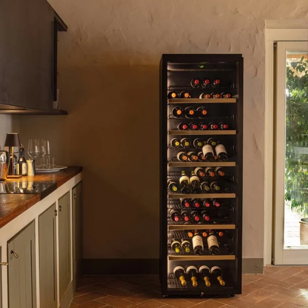 IP Industrie - Metal Black 134 flasker - 1 klezone