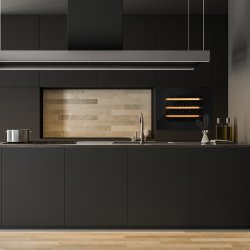 Pevino Majestic Push Open 24 flasker - 1 zone - Sort glasfront - Integrerbart