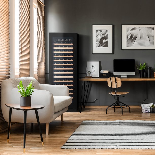 Pevino Majestic 159 bottles - 1 zone - Black glass front