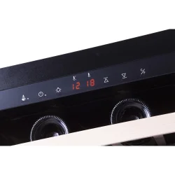 Pevino Majestic - 46 flasker - 1 zone - kkkenlge 